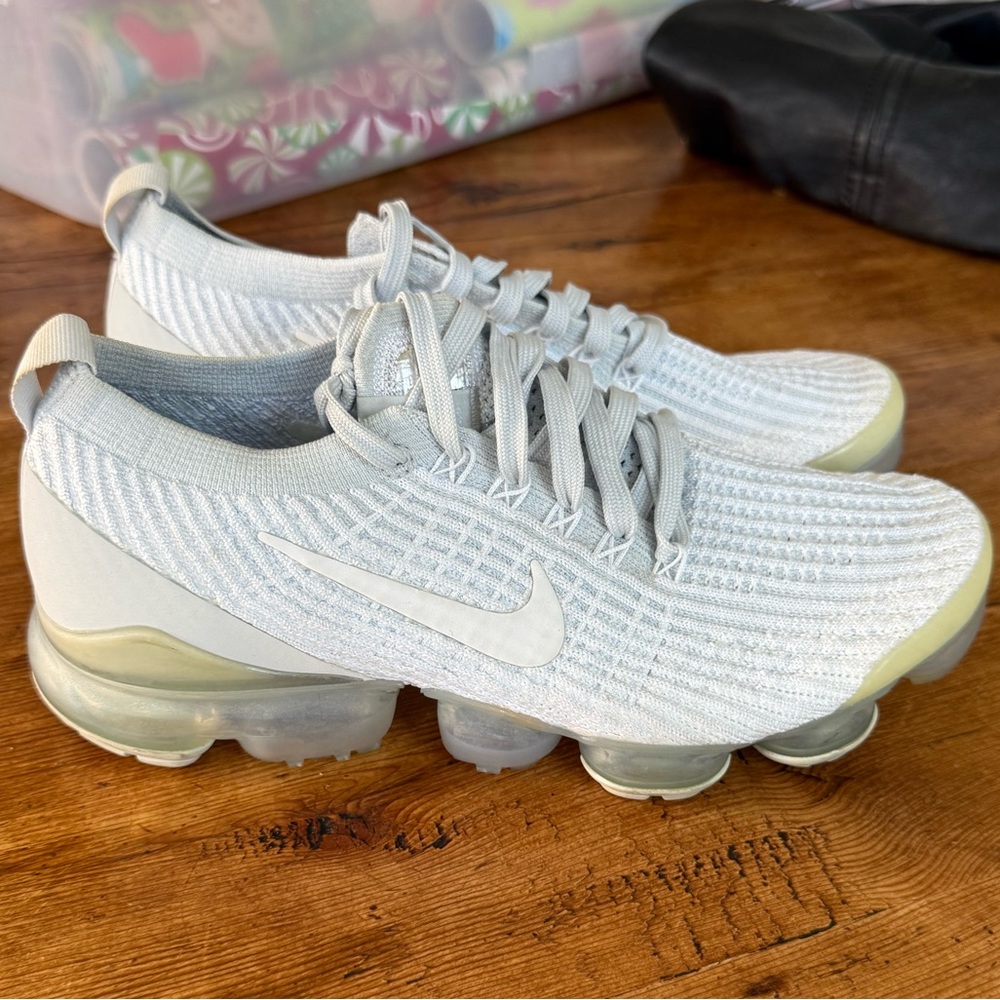 Nike light blue vapor max flyknit sneakers